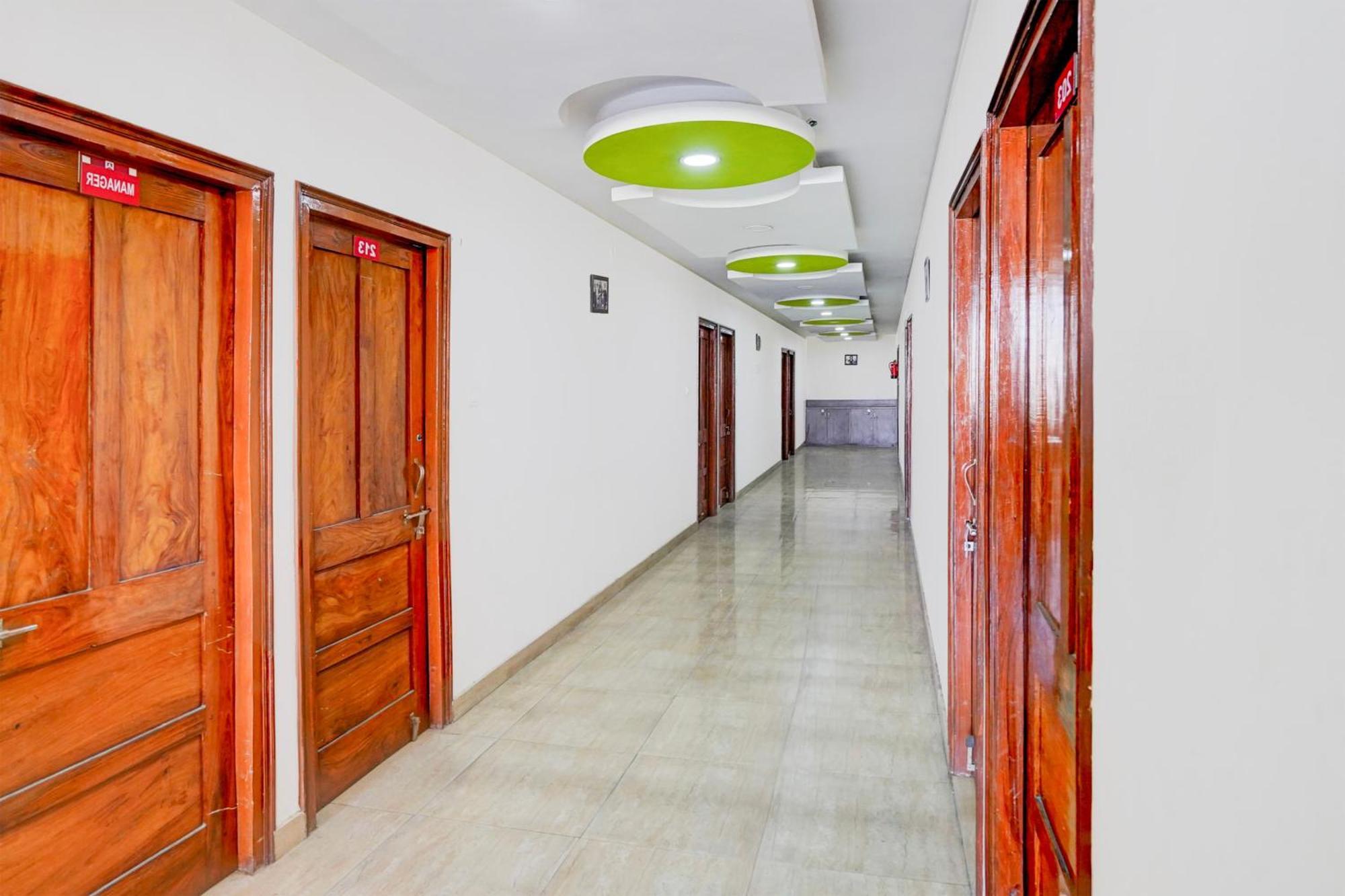 Super Hotel O Jwalapur Near Prem Ashram Haridwār Dış mekan fotoğraf